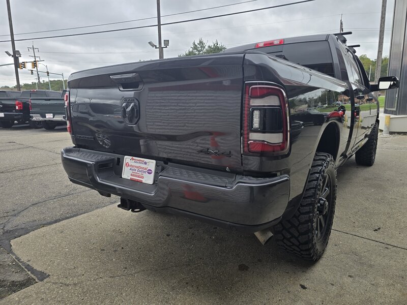 Used 2022 RAM 2500 Big Horn w/ Level C Equiment Group AWD/4WD image 5