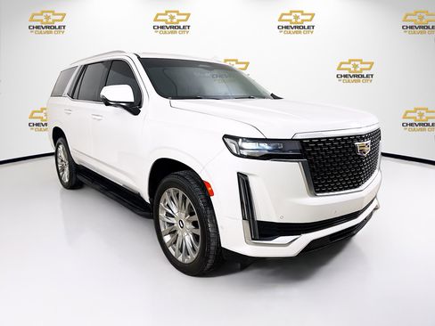 Used 2022 Cadillac Escalade Premium Luxury image 1