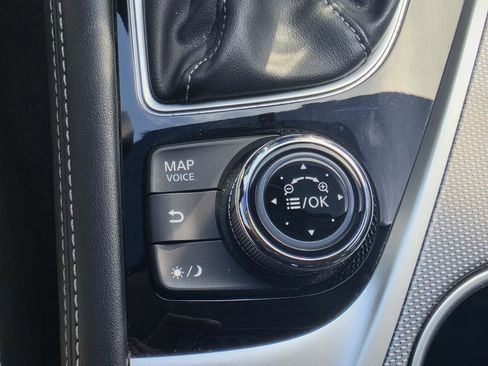 Used 2018 INFINITI Q50 Sport AWD/4WD image 34