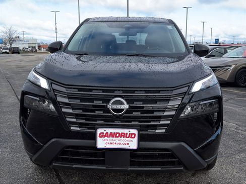 New 2026 Nissan Rogue SV AWD/4WD image 3