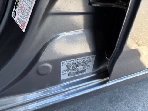 Used 2025 Nissan Versa SV FWD image 28