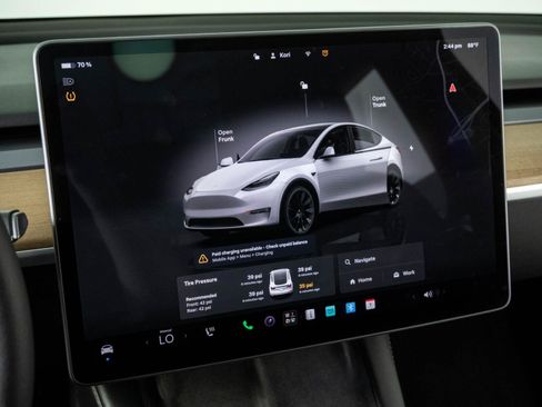 Used 2023 Tesla Model Y Long Range AWD/4WD image 12