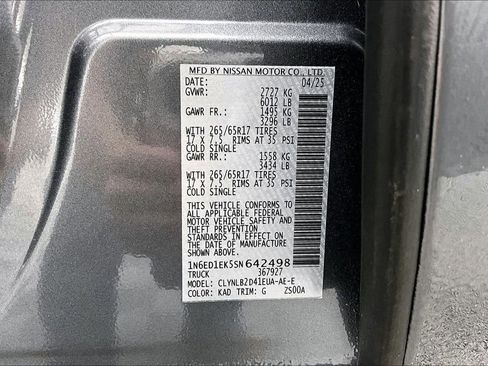 Used 2025 Nissan Frontier SV image 36