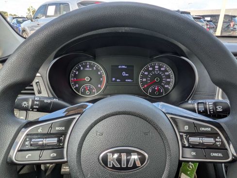 Used 2019 Kia Optima LX FWD image 32