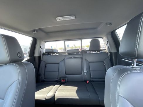 Certified 2025 Chevrolet Silverado 1500 LT Trail Boss w/ Convenience Package II AWD/4WD image 21