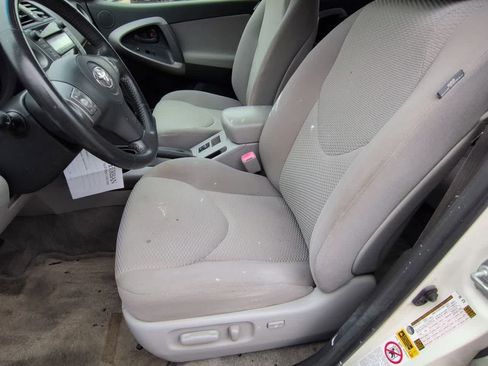 Used 2007 Toyota RAV4 Limited FWD image 16