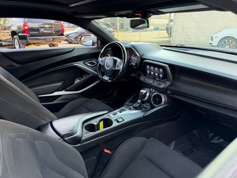 Used 2022 Chevrolet Camaro LT w/ RS Package RWD image 7