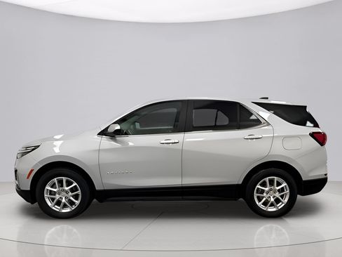 Used 2022 Chevrolet Equinox LT AWD/4WD image 6