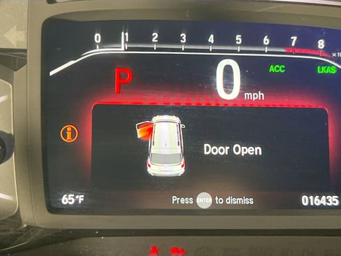 Used 2022 Honda Passport TrailSport image 12