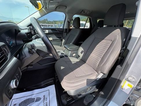 Used 2021 Ford Explorer XLT RWD image 27