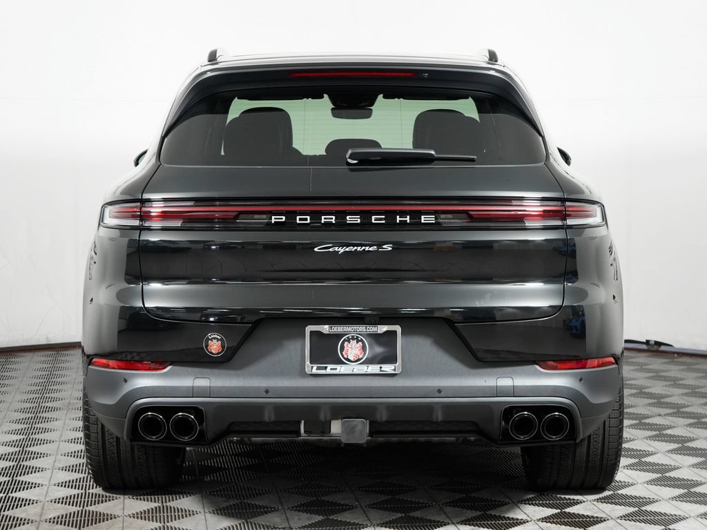 Certified 2026 Porsche Cayenne S AWD/4WD image 6
