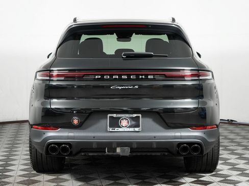 New 2026 Porsche Cayenne S AWD/4WD image 6