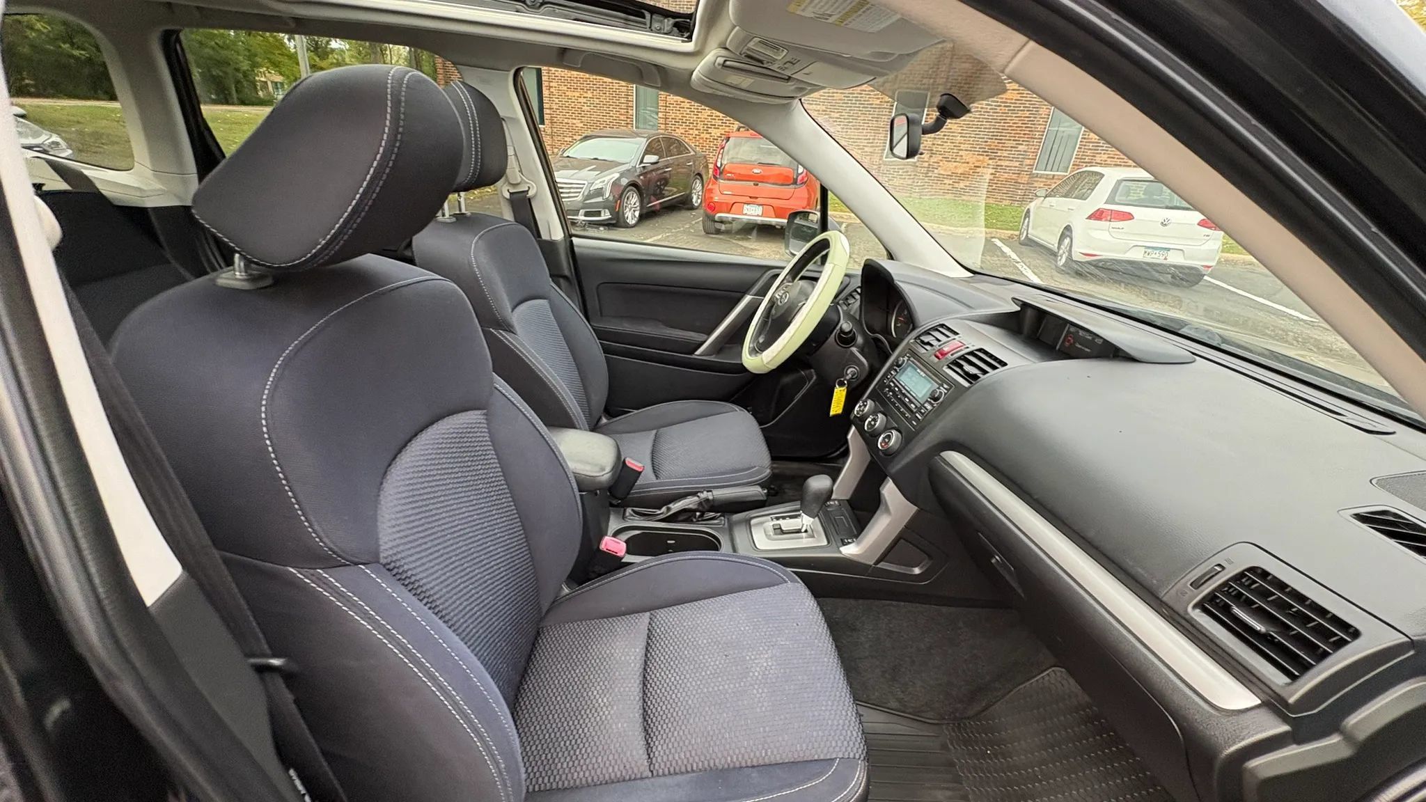 Used 2015 Subaru Forester 2.5i Premium w/ All-Weather Package AWD/4WD image 37