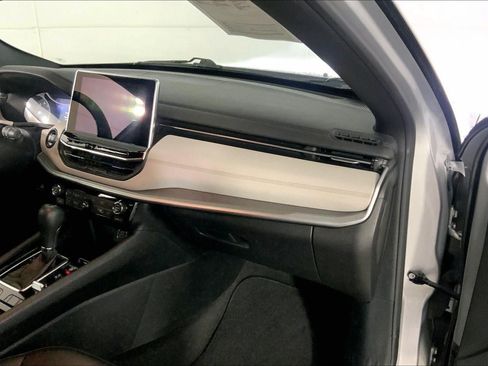 Used 2025 Jeep Compass Limited AWD/4WD image 18
