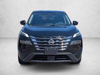 Used 2025 Nissan Rogue SV FWD video 2