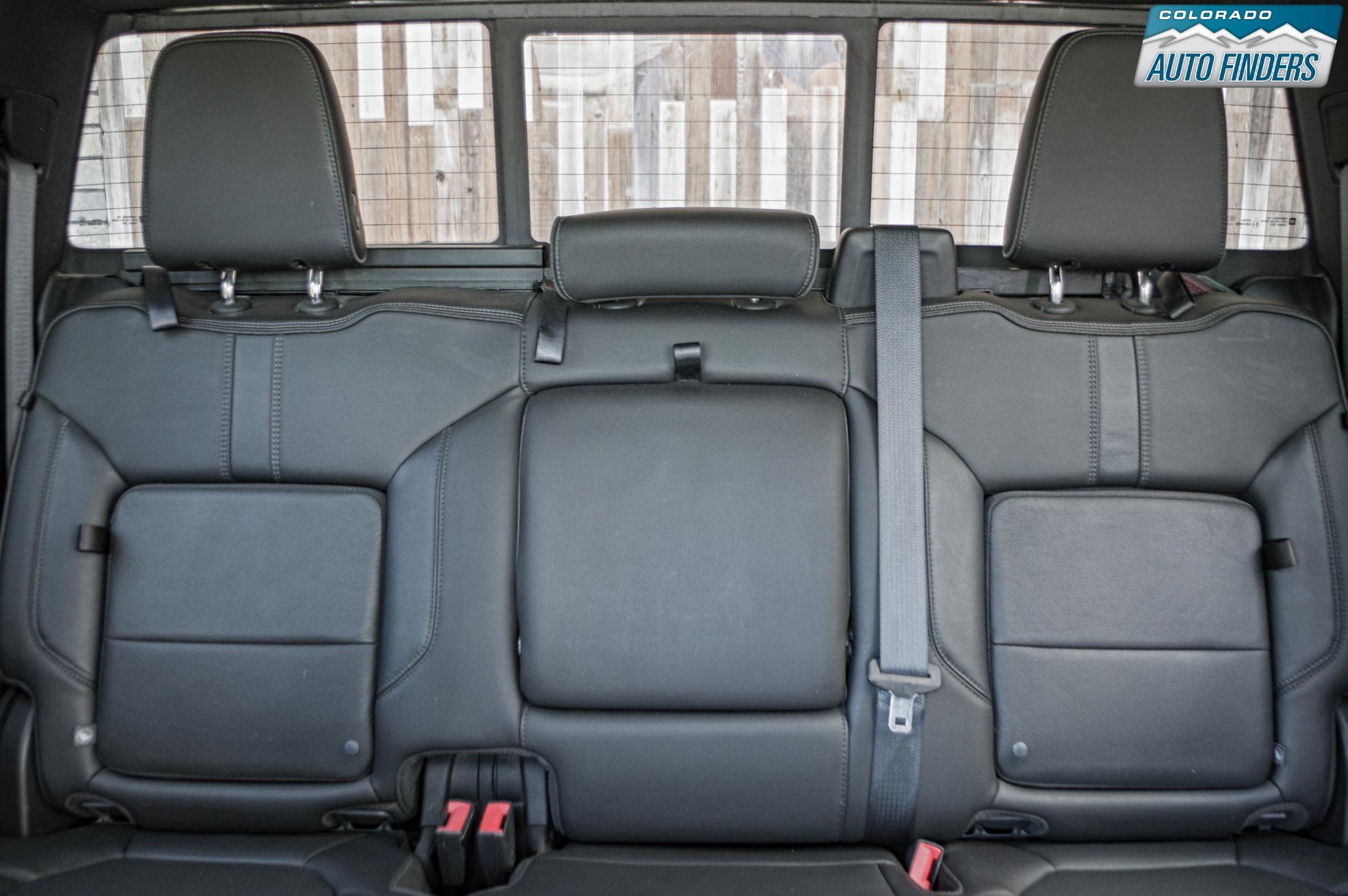 Used 2019 Chevrolet Silverado 1500 High Country AWD/4WD image 23