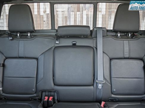 Used 2019 Chevrolet Silverado 1500 High Country AWD/4WD image 23