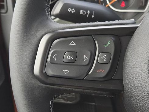 New 2025 Jeep Gladiator Mojave image 16