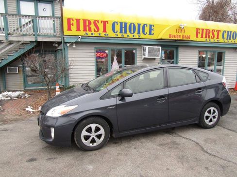 Used 2015 Toyota Prius Four image 30