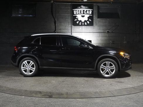 Used 2015 Mercedes-Benz GLA 250 4MATIC image 14