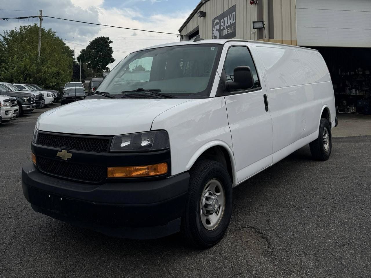 Used 2021 Chevrolet Express 2500 Extended w/ Driver Convenience Package RWD image 1