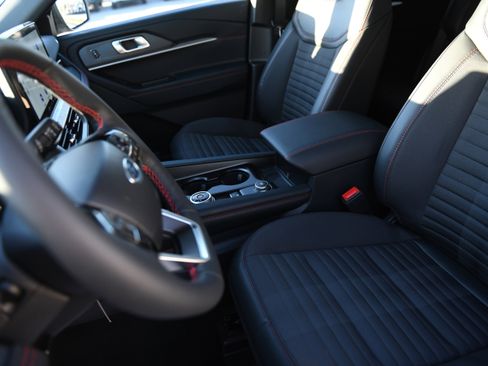 New 2026 Ford Explorer ST-Line w/ ST-Line Street Pack image 35