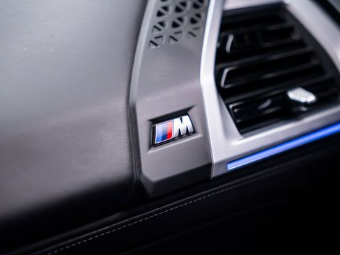Used 2023 BMW XM w/ M Driver's Package AWD/4WD image 30