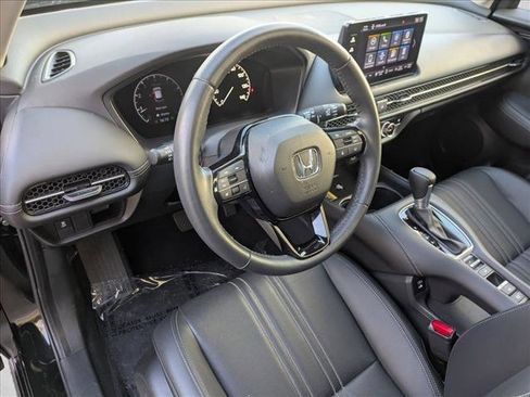 Certified 2024 Honda HR-V EX-L image 10