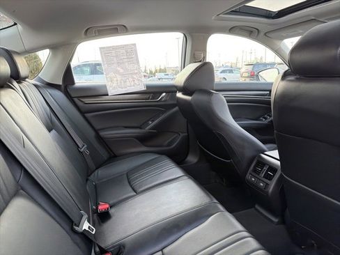 Used 2022 Honda Accord Touring image 35