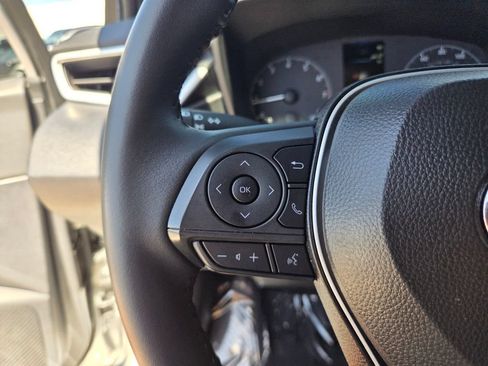 Used 2025 Toyota Corolla SE FWD image 30
