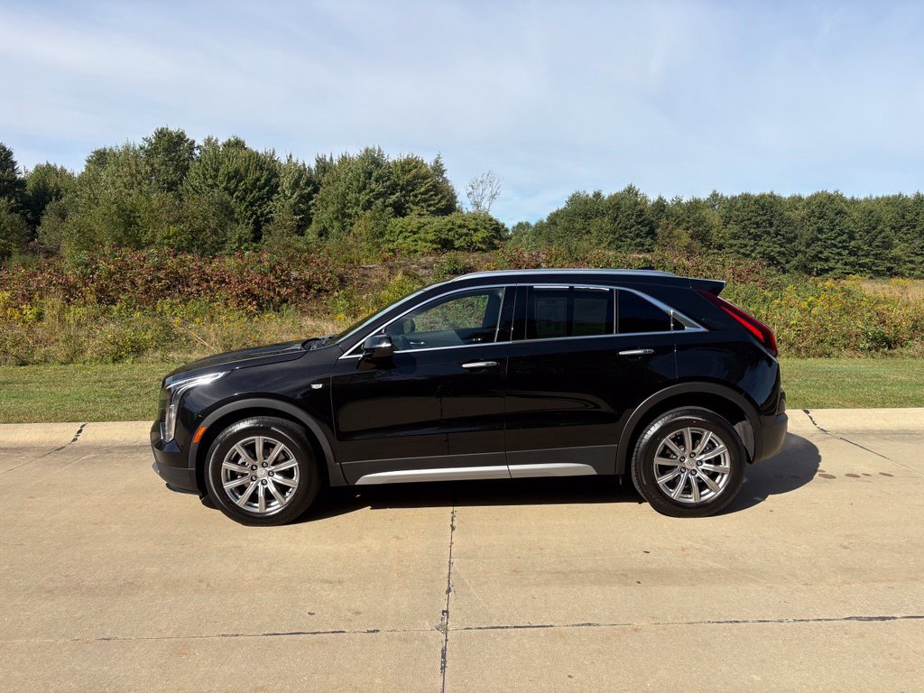 Used 2023 Cadillac XT4 Premium Luxury AWD/4WD image 6