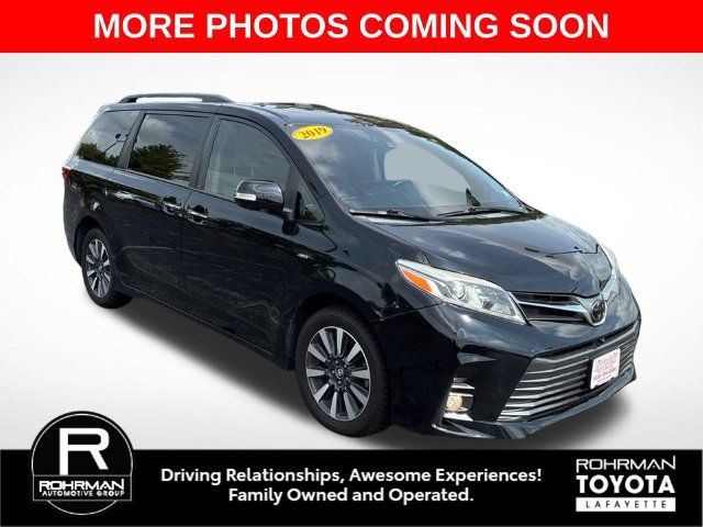 Used 2019 Toyota Sienna Limited Premium AWD/4WD image 7
