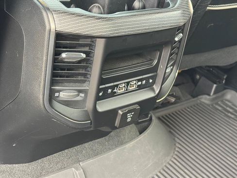 Used 2020 RAM 1500 Limited AWD/4WD image 12