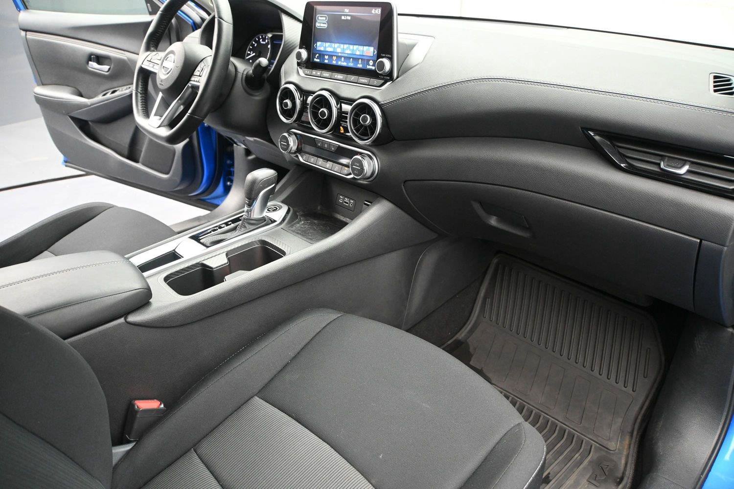 Used 2023 Nissan Sentra SV w/ All-Weather Package FWD image 16