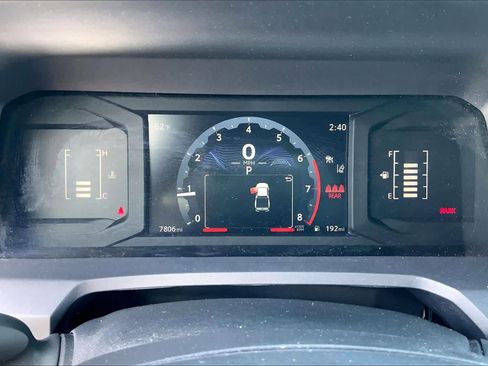 Used 2025 Toyota Tacoma SR image 23