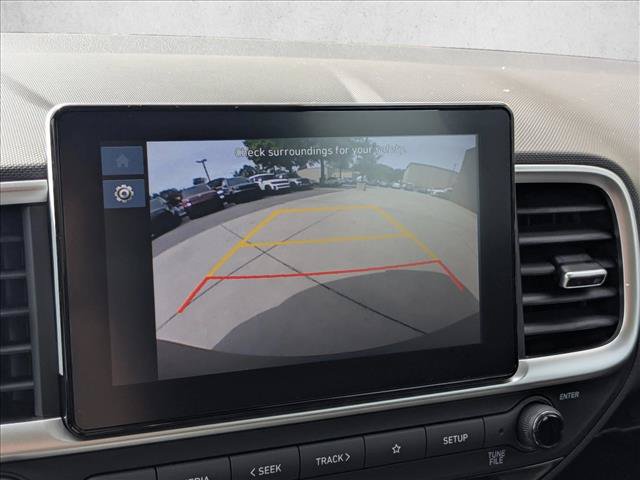 Used 2026 Hyundai Venue SE FWD image 14