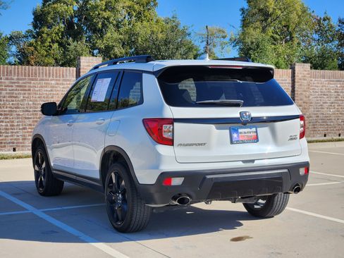 Used 2020 Honda Passport Elite image 8