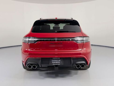 New 2026 Porsche Macan GTS image 9