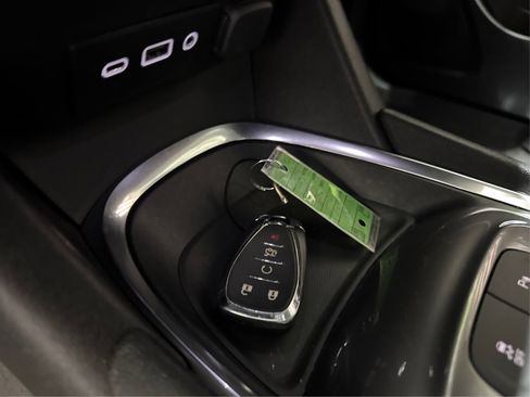 Used 2025 Chevrolet Malibu LT FWD image 25