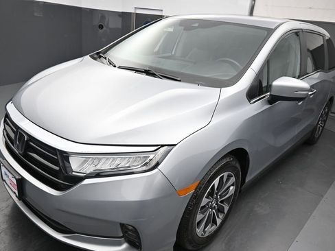 Used 2024 Honda Odyssey EX-L image 1