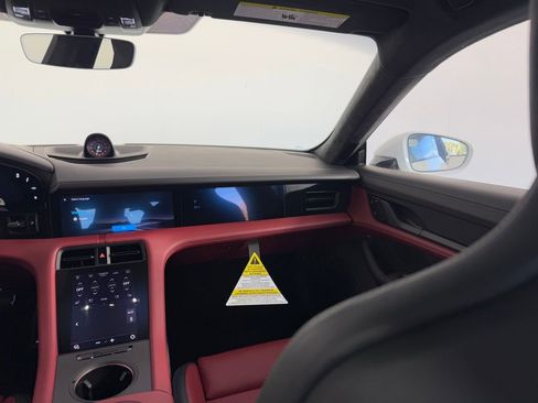 New 2026 Porsche Taycan GTS image 13