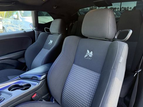 Used 2021 Dodge Challenger R/T Scat Pack w/ Dynamics Package image 11