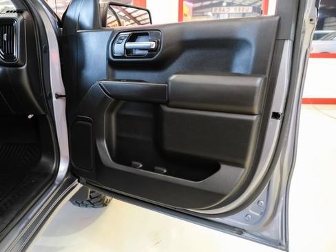 Used 2021 Chevrolet Silverado 1500 Custom Trail Boss w/ LPO, Dark Essentials Package image 41