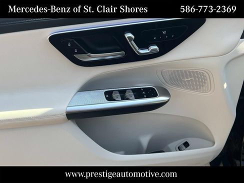 Used 2024 Mercedes-Benz GLC 300 4MATIC image 19
