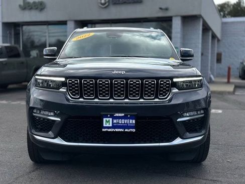 Used 2022 Jeep Grand Cherokee Summit image 8