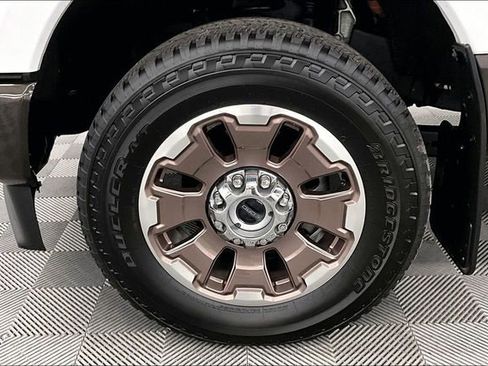 Used 2025 Ford F250 King Ranch image 10