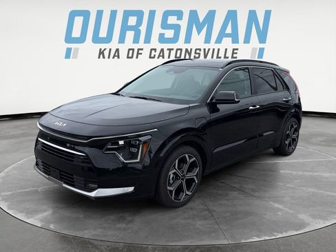 New 2025 Kia Niro SX Touring FWD image 2