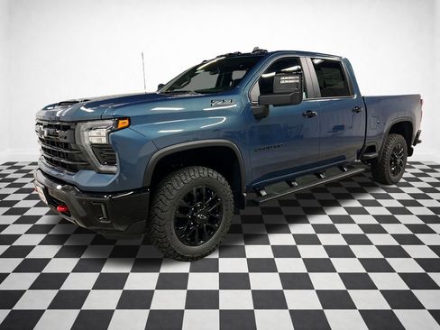 New 2026 Chevrolet Silverado 2500 LT w/ Trail Boss Package AWD/4WD image 4