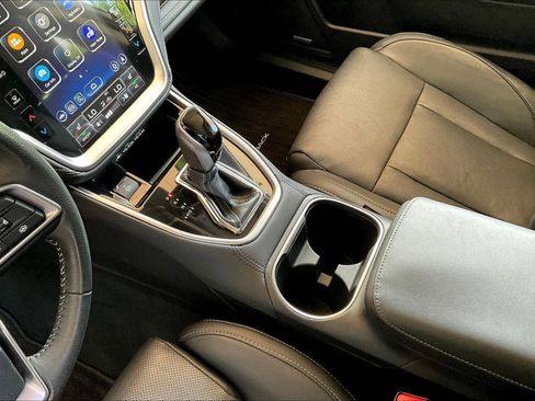 Used 2023 Subaru Outback Limited AWD/4WD image 18