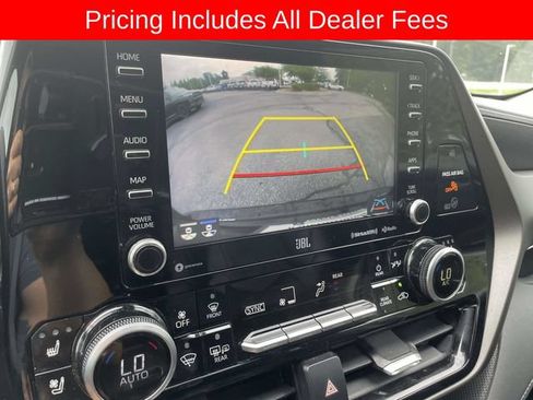 Used 2020 Toyota Highlander Limited AWD/4WD image 36